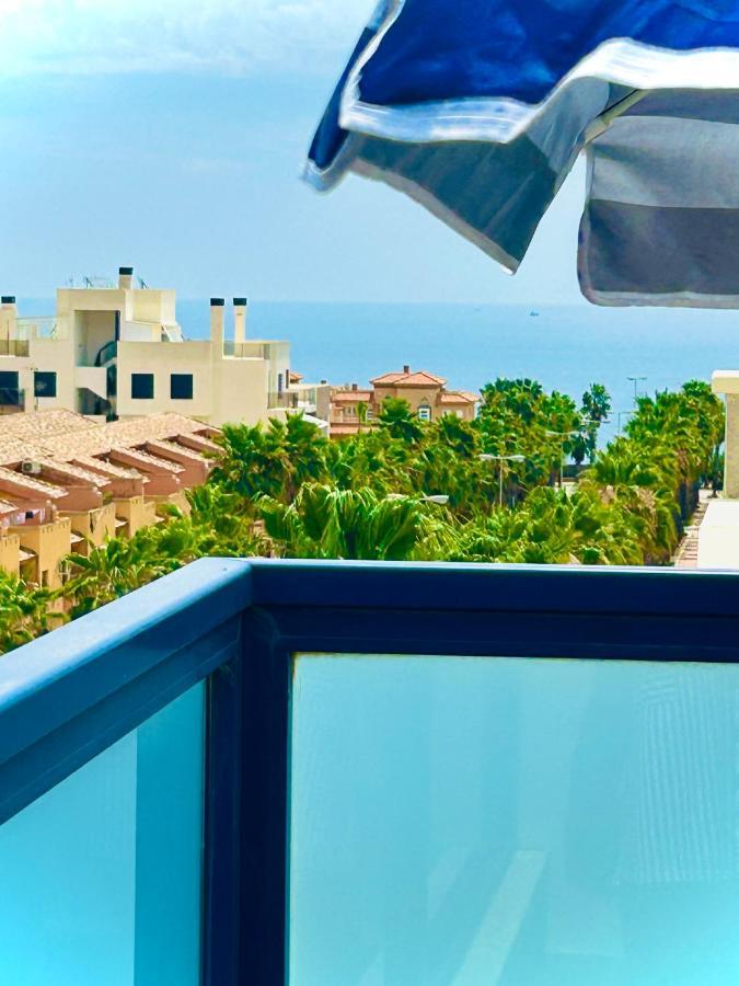 Appartamento Penthouse Naomi With Two Terraces, Private Solarium, Sea View, Swimming Pool, With Underground Parking, Pets Allowed Dehesa de Campoamor  Esterno foto